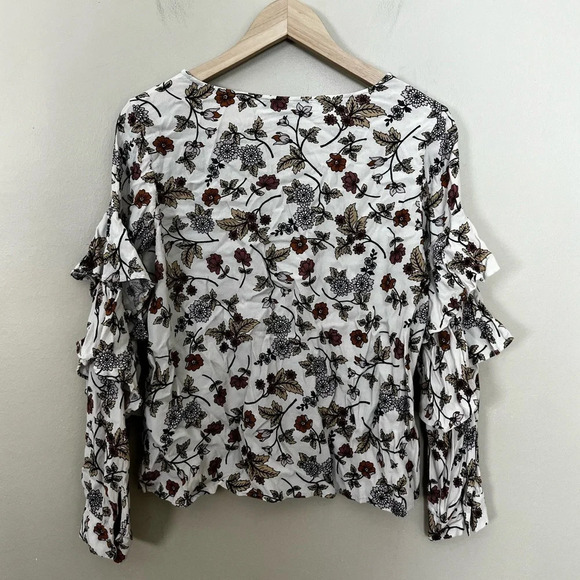 Sanctuary • Tilly Flounce Sleeve Blouse in Harvest Bloom - Picture 3 of 8